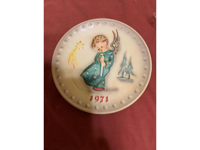 Antique Hummel Christmas Plates in Granbury, Hood County ...